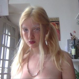 Meet your Posher, Sierra